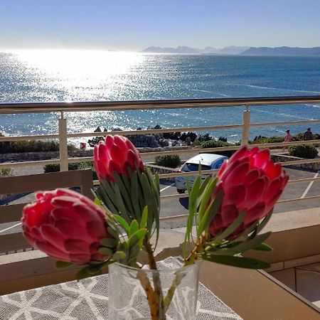 Whale Cove A103 Apartment De Kelders Bagian luar foto