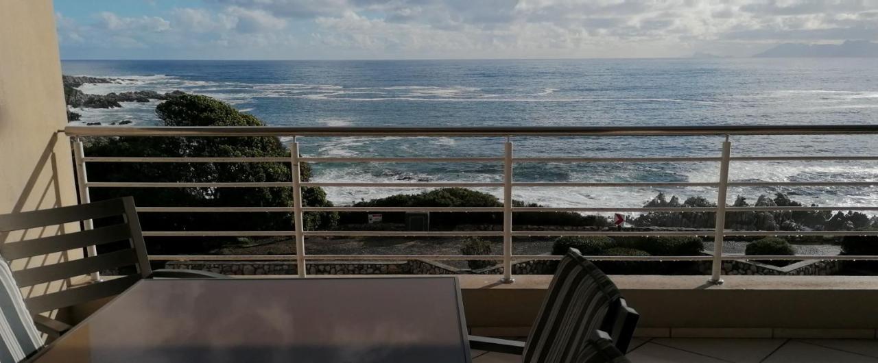 Whale Cove A103 Apartment De Kelders Bagian luar foto